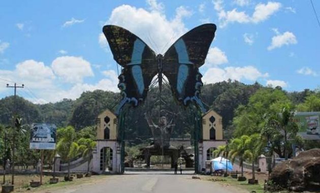 Rumah-Kepompong Taman Kupu-Kupu Bandung